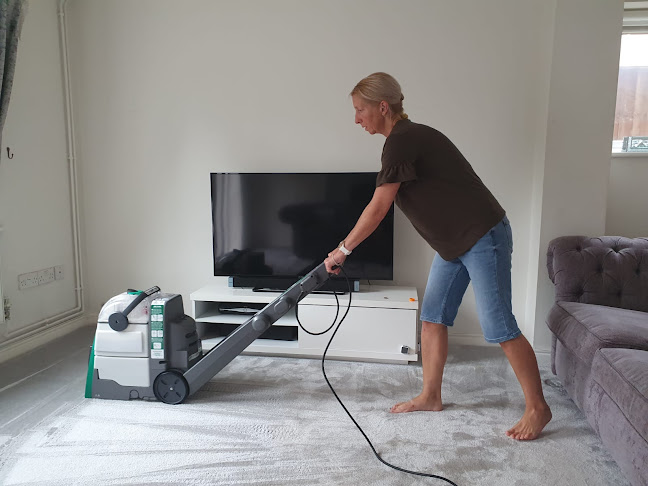 Blossom cleaning ltd - House cleaning service