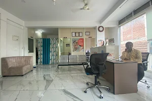 BENEW HAIR TRANSPLANTATION COSMETOLOGY AND SKIN CARE CENTRE image