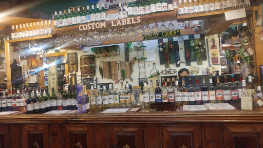 Shopping Mall «Station Square», reviews and photos, 125 W Station Square Dr, Pittsburgh, PA 15219, USA