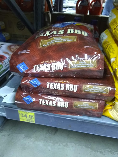 Grocery Store «Grocery Outlet Bargain Market», reviews and photos, 1000 Main St, Watsonville, CA 95076, USA