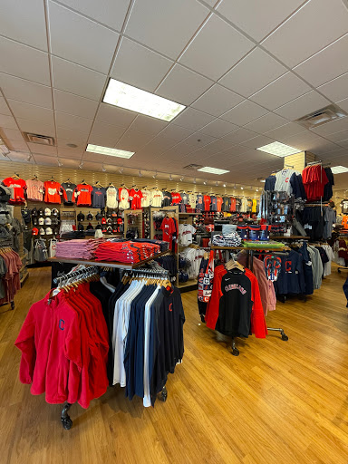 Sportswear Store «Rally House Macedonia», reviews and photos, 8210 Macedonia Commons Blvd #16, Macedonia, OH 44056, USA