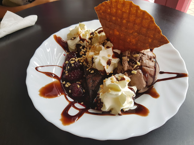 Reviews of Indulge Ice Cream Parlour in Picton - Ice cream