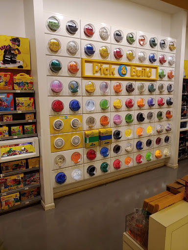 Toy Store «The LEGO Store», reviews and photos, 2500 N Mayfair Rd, Wauwatosa, WI 53226, USA