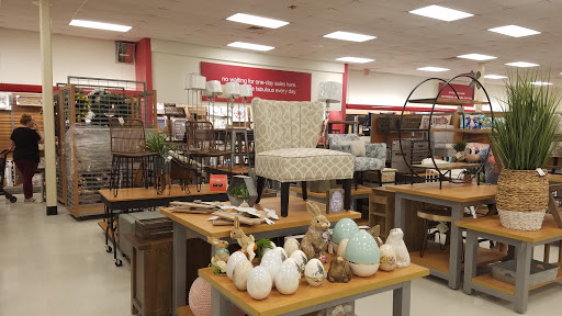 Department Store «T.J. Maxx», reviews and photos, 10521 S Mall Dr, Baton Rouge, LA 70810, USA