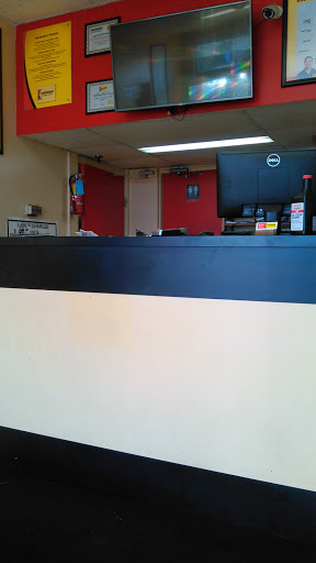 Auto Repair Shop «Meineke Car Care Center», reviews and photos, 66 Enfield St, Enfield, CT 06082, USA