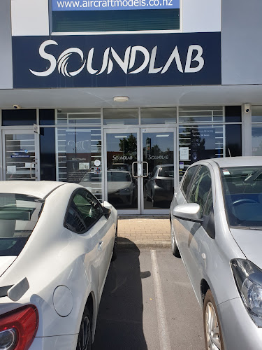 Comments and reviews of Soundlab New Zealand
