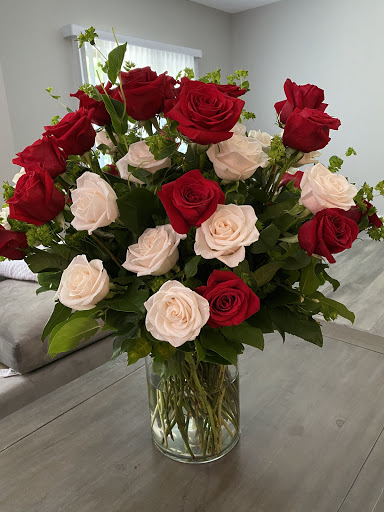 Florist «Viviano Flower Shop», reviews and photos, 50626 Van Dyke, Shelby Charter Township, MI 48317, USA