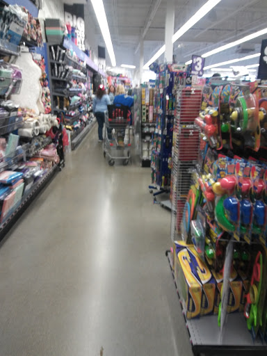 Variety Store «Five Below», reviews and photos, 8250 Kingsridge Road, Dayton, OH 45459, USA