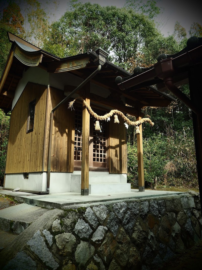 高尾神社