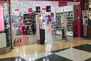 Priceline Pharmacy Seven Hills image