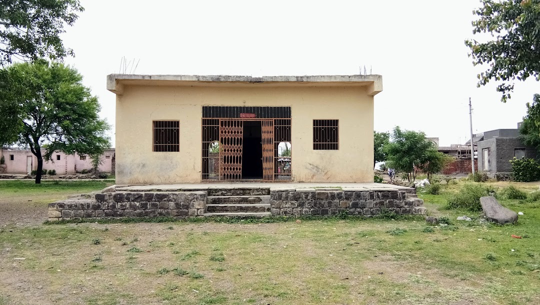 ग्राम दैवत हनुमान मंदिर धानोरी