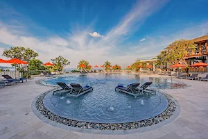 Diamond Cliff Resort & Spa image
