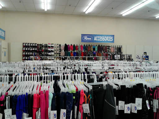 Discount Store «Roses Express», reviews and photos, 6601 Harvard Ave, Cleveland, OH 44105, USA