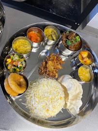 Thali du Restaurant indien Karthik’s Biryani à Lons - n°9