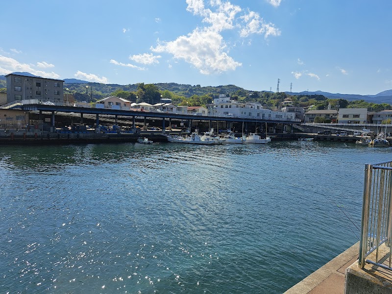 漁港の駐車場