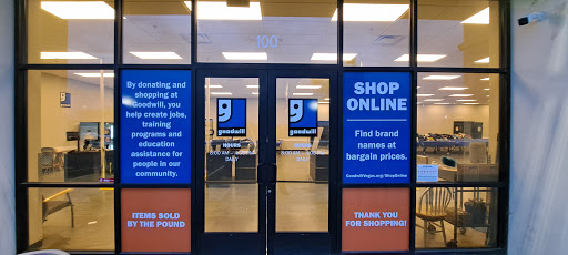 Thrift Store «Goodwill Clearance Center and Donation Site», reviews and photos