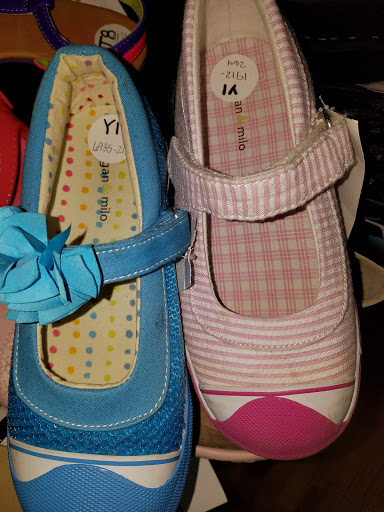 Consignment Shop «Deja Vu / DeJa Kids Consignment Boutique Tuscaloosa», reviews and photos, 1825 Mcfarland Blvd N #120, Tuscaloosa, AL 35406, USA