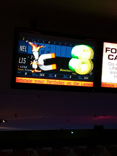 Bowling Alley «AMF Lancaster Lanes», reviews and photos, 4913 Transit Rd, Depew, NY 14043, USA