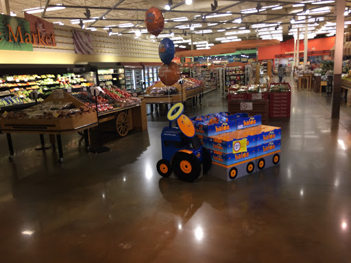 Grocery Store «Winn-Dixie», reviews and photos, 820 Old Camp Rd, The Villages, FL 32162, USA