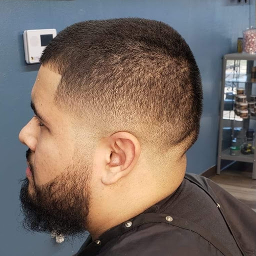 Barber Shop «Straight Blades Barbershop», reviews and photos, 2121 Pleasanton Rd, San Antonio, TX 78221, USA
