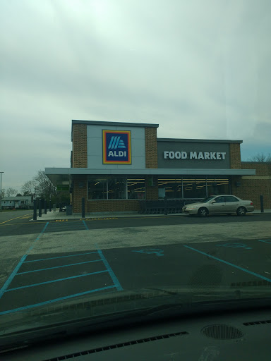 Supermarket «ALDI», reviews and photos, 1102 N White Horse Pike, Stratford, NJ 08084, USA