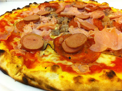 Pizzeria D`Asporto Spicchio di Elia Scainelli Via Statale, 83/A, 44042 Corporeno FE, Italia