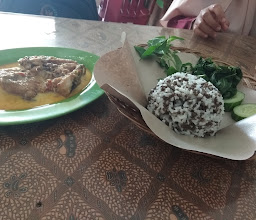 Warung Makan Sego Tiwul photo
