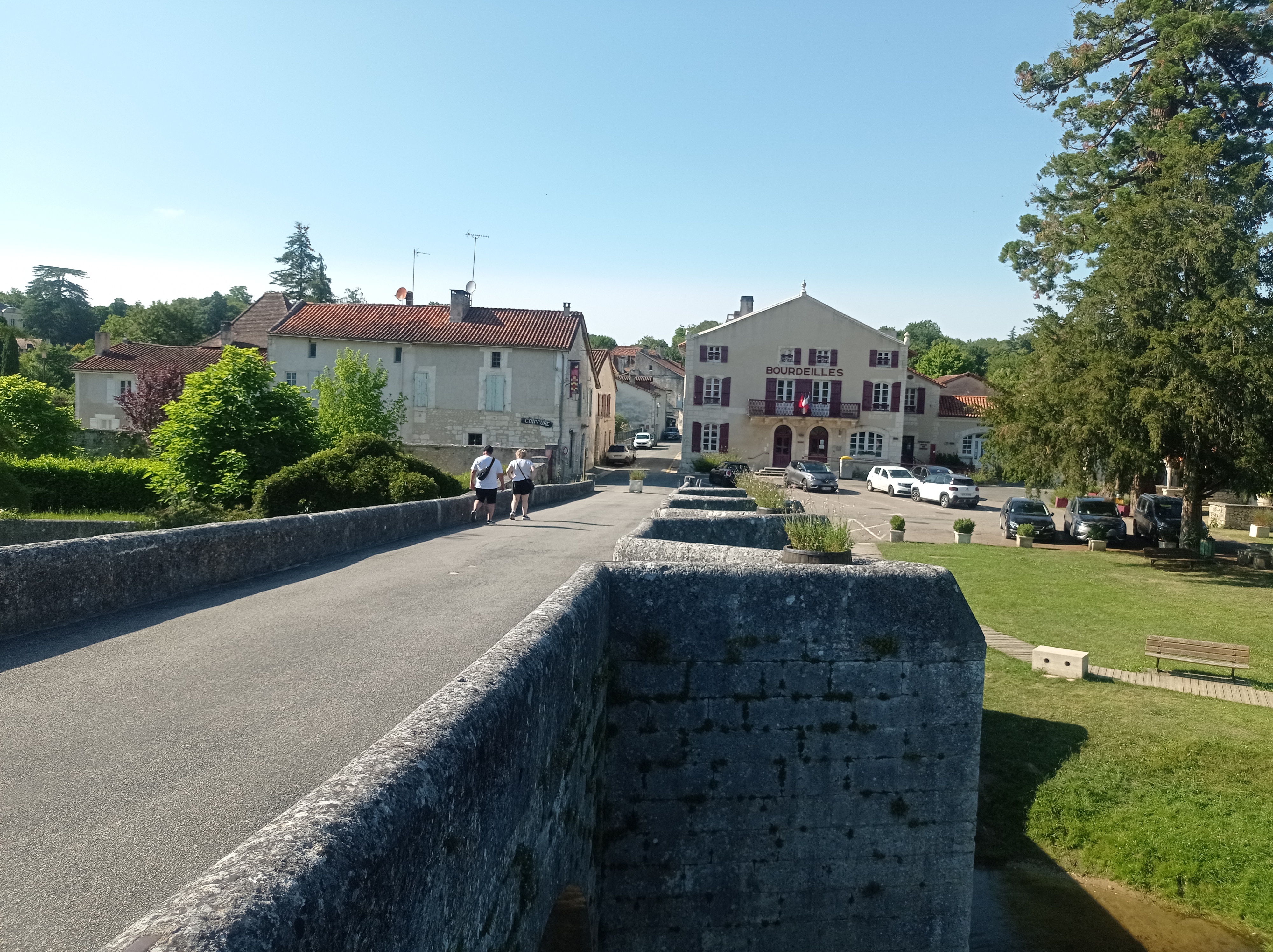 Photo n° 2 de l'avis de Sofi. fait le 11/07/2023 à 18:20