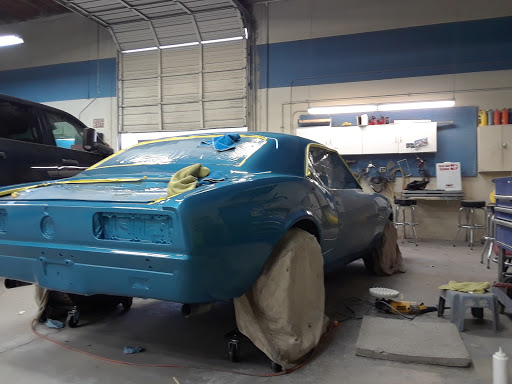 Auto Body Shop «Fischers Auto Body», reviews and photos, 2475 Bluebell Dr, Santa Rosa, CA 95403, USA