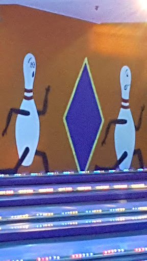 Bowling Alley «Vista Lanes Bowling Center», reviews and photos, 550 Oriskany Blvd, Yorkville, NY 13495, USA