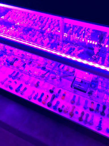 Vaporizer Store «UP IN SMOKE Vapes & Tobacco Shop», reviews and photos, 176 US-202 #114, Ringoes, NJ 08551, USA