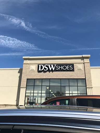 Shoe Store «DSW Designer Shoe Warehouse», reviews and photos, 2426 Lincoln Hwy, Langhorne, PA 19047, USA