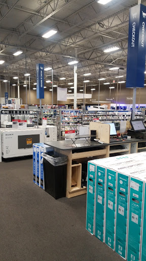 Electronics Store «Best Buy», reviews and photos, 3900 Sisk Rd B, Modesto, CA 95356, USA