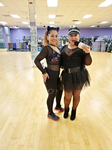 Health Club «Womens Workout World - Berwyn», reviews and photos, 6342 W Cermak Rd, Berwyn, IL 60402, USA