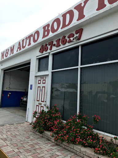 Auto Body Shop «M & M Auto Body», reviews and photos, 1208 NE 8th Ave, Fort Lauderdale, FL 33304, USA