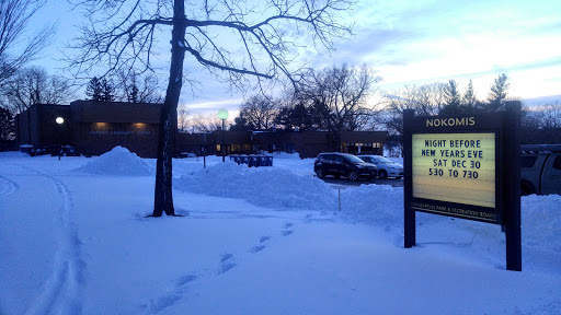 Community Center «Lake Nokomis Community Center», reviews and photos, 2401 E Minnehaha Pkwy, Minneapolis, MN 55417, USA