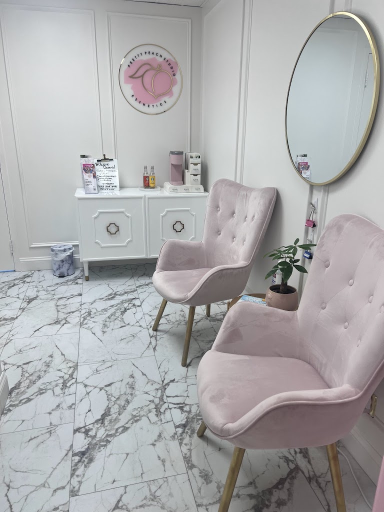 The Pretty Peach Studio 06614