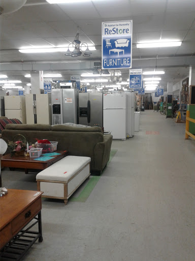Building Materials Store «Habitat for Humanity ReStore», reviews and photos, 10445 SE Cherry Blossom Dr, Portland, OR 97216, USA