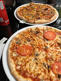 Plats et boissons du Pizzeria O'Five Pizza à Paris - n°2