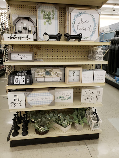 Discount Store «Big Lots», reviews and photos, 1424 Darlington Ave, Crawfordsville, IN 47933, USA