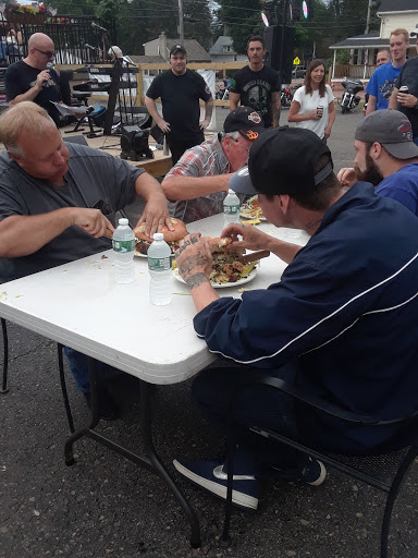 Bar & Grill «Armor Inn Tap Room», reviews and photos, 5381 Abbott Rd, Hamburg, NY 14075, USA