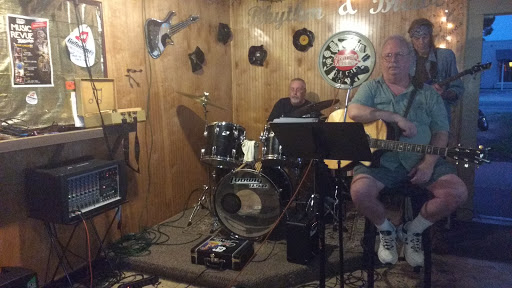 Live Music Venue «Rhythm and Brews», reviews and photos, 4711 Gall Blvd, Zephyrhills, FL 33542, USA