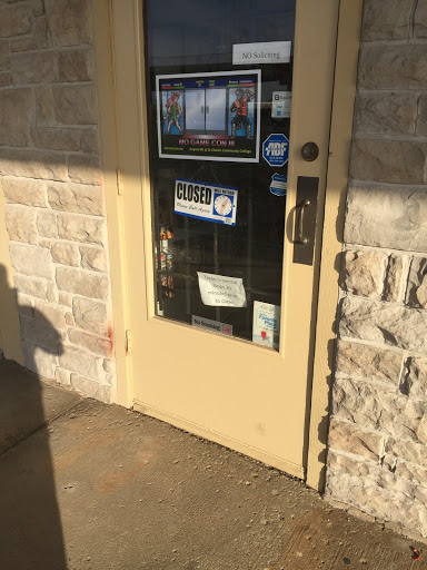 Game Trader 2, 2 Hawks Nest Plaza, St Charles, MO 63303, USA, 