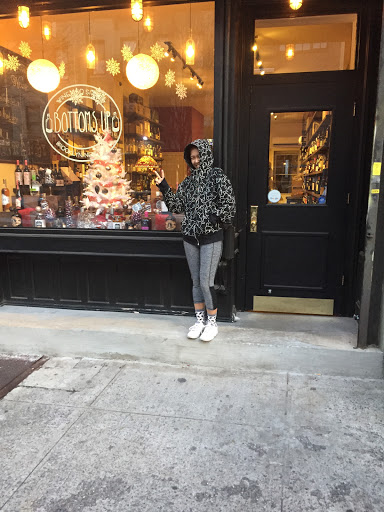 Wine Store «Bottoms Up Wine & Spirits», reviews and photos, 731 Franklin Ave, Brooklyn, NY 11238, USA