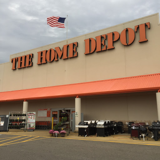 The Home Depot, 1601 13th Ave E, Tuscaloosa, AL 35404, USA, 