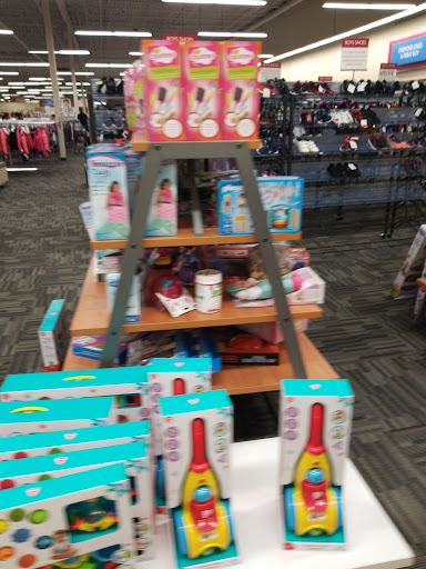 Clothing Store «Burlington Coat Factory», reviews and photos, 229 NJ-73, Marlton, NJ 08053, USA