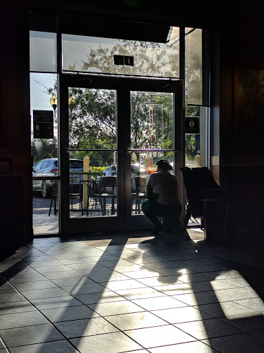 Coffee Shop «Starbucks», reviews and photos, 1720 S Orange Blossom Trail, Apopka, FL 32703, USA