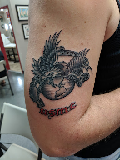 Tattoo Shop «Studio 54 Tattoos & Piercing», reviews and photos, 24410 FL-54, Lutz, FL 33559, USA