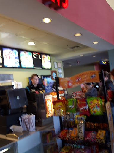 Movie Theater «Regal Cinemas Manahawkin 10», reviews and photos, 733 NJ-72, Manahawkin, NJ 08050, USA