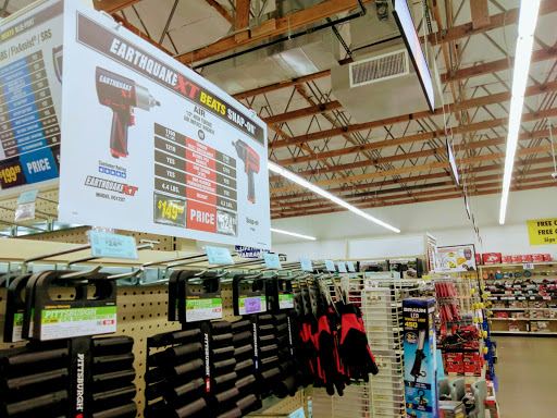 Hardware Store «Harbor Freight Tools», reviews and photos, 10765 Magnolia Ave #100, Riverside, CA 92505, USA
